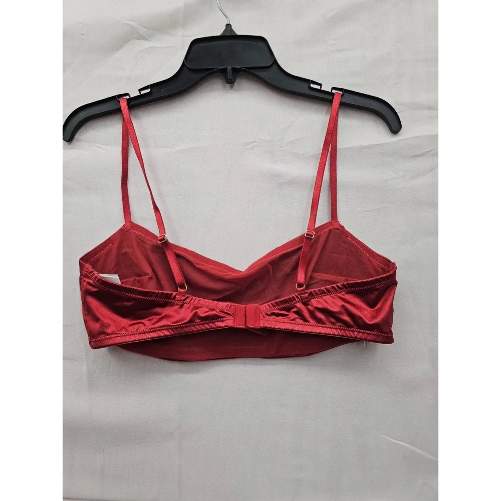 Target Red Satin Bralette Adjustable Straps Mesh Lined XL 023102982 - Picture 2 of 5